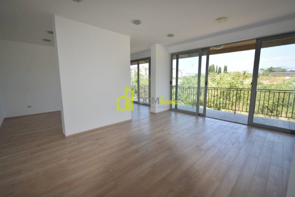 Poslovni prostor 400m2, kod Krivog mosta